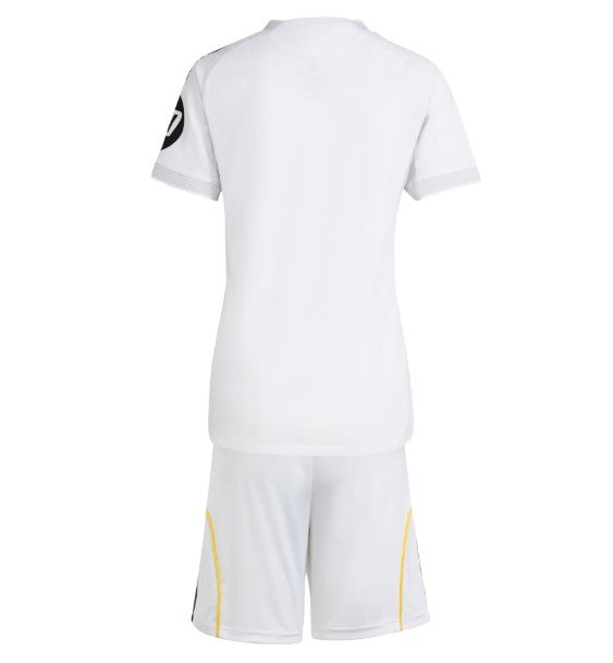 Real-Madrid-2526-Home-Kids-Kit4
