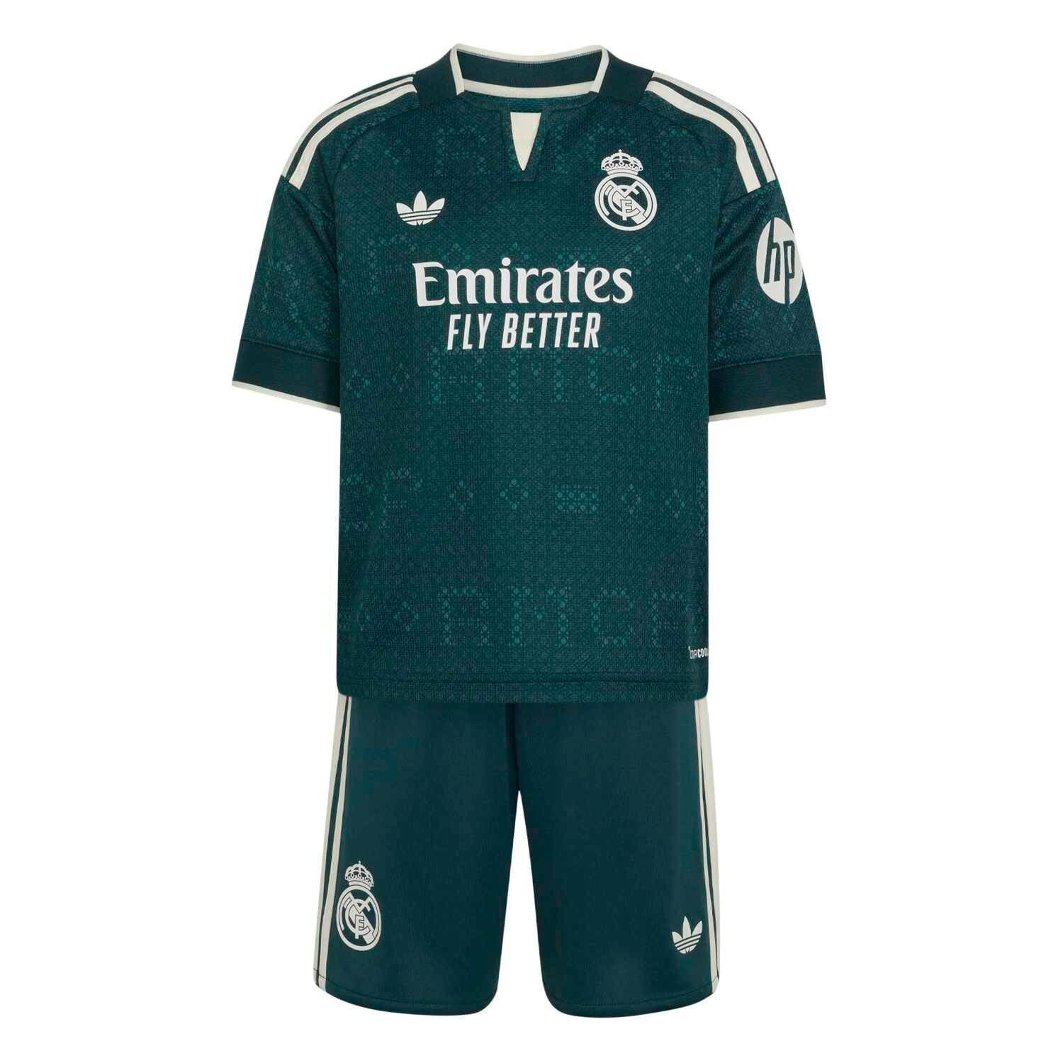 Real Madrid 2627 Away Kids Kit